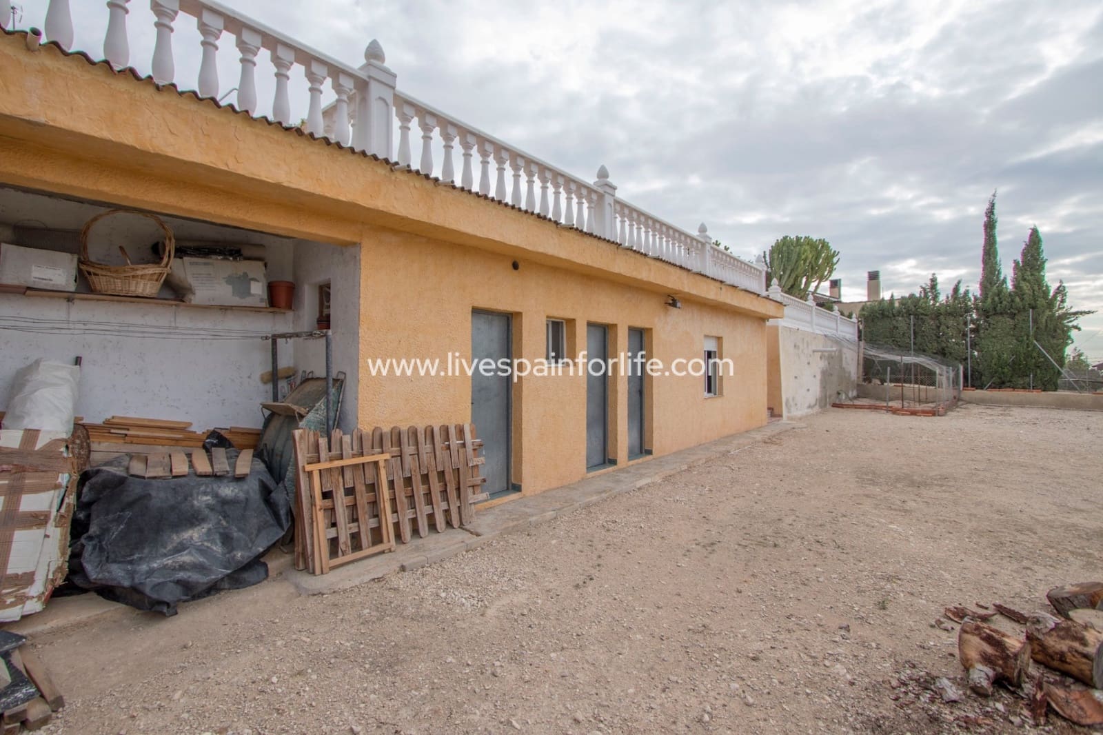 4 sovrum Finca/Hus på landet till salu i Albatera med pool garage - 367 500 € (Ref: 9778837)