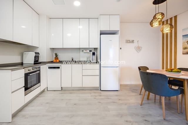 3 Zimmer Apartment zu verkaufen in Villamartin, Orihuela mit Pool Garage - 299.000 € (Ref: 9784402)