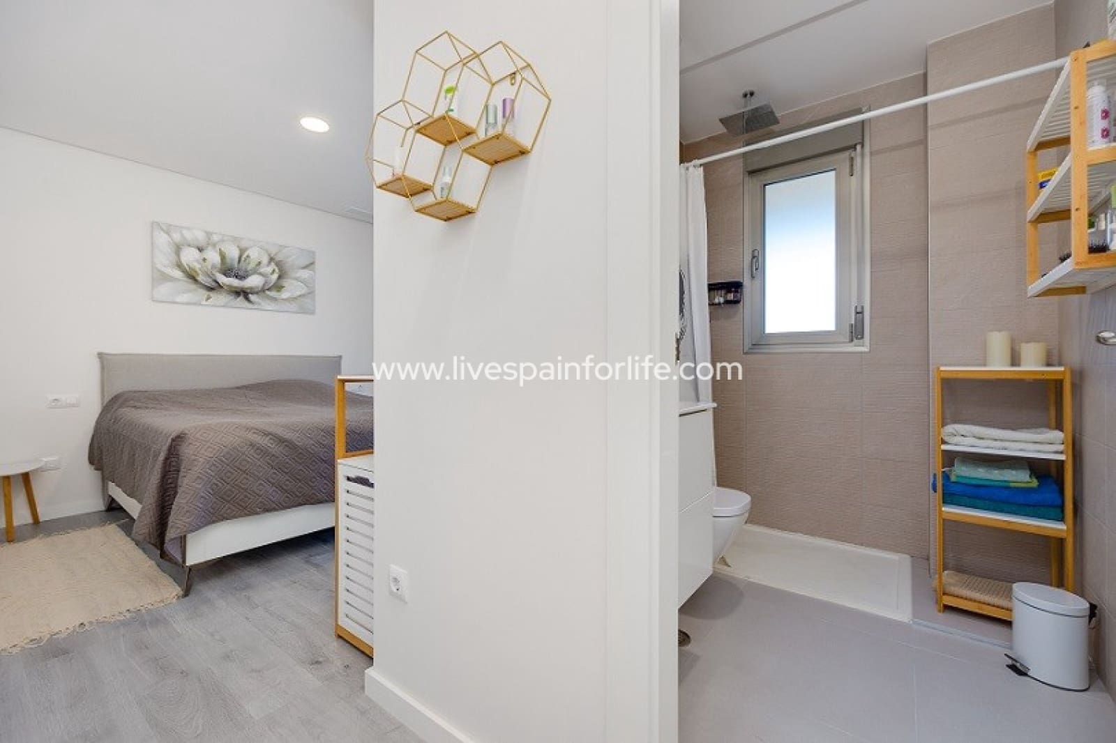 3 Zimmer Apartment zu verkaufen in Orihuela Costa mit Pool Garage - 299.000 € (Ref: 9784402)