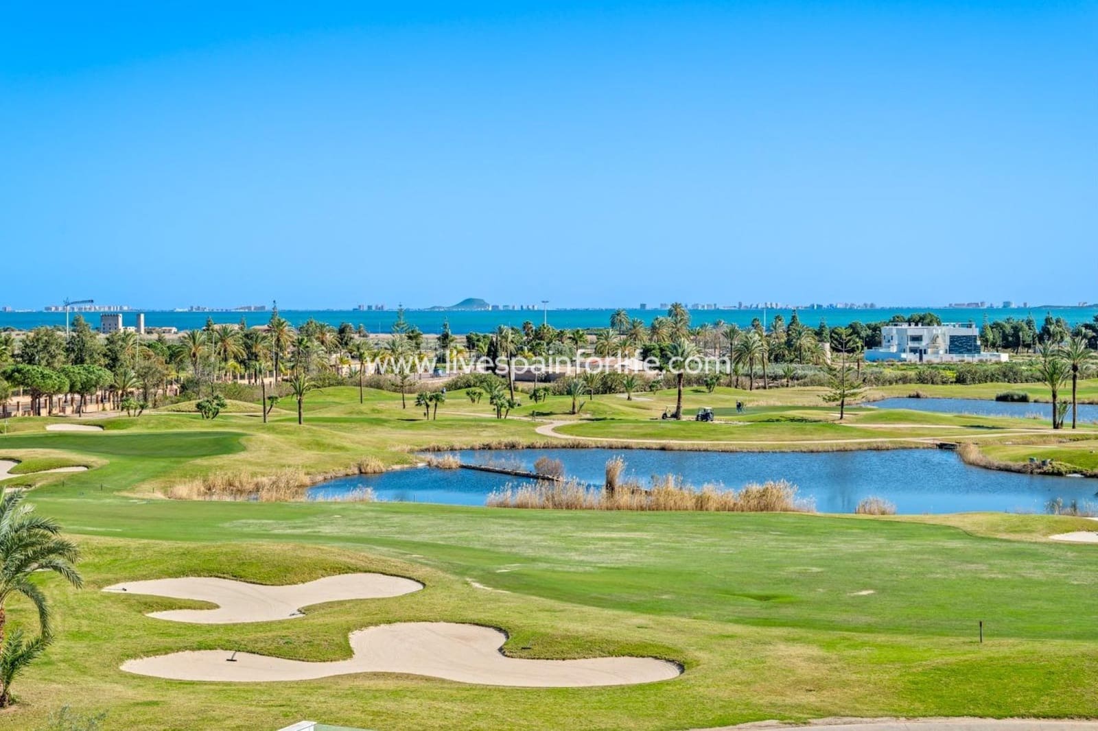 2 soveværelse Lejlighed til salg i Los Alcazares med swimmingpool garage - € 269.000 (Ref: 9784404)