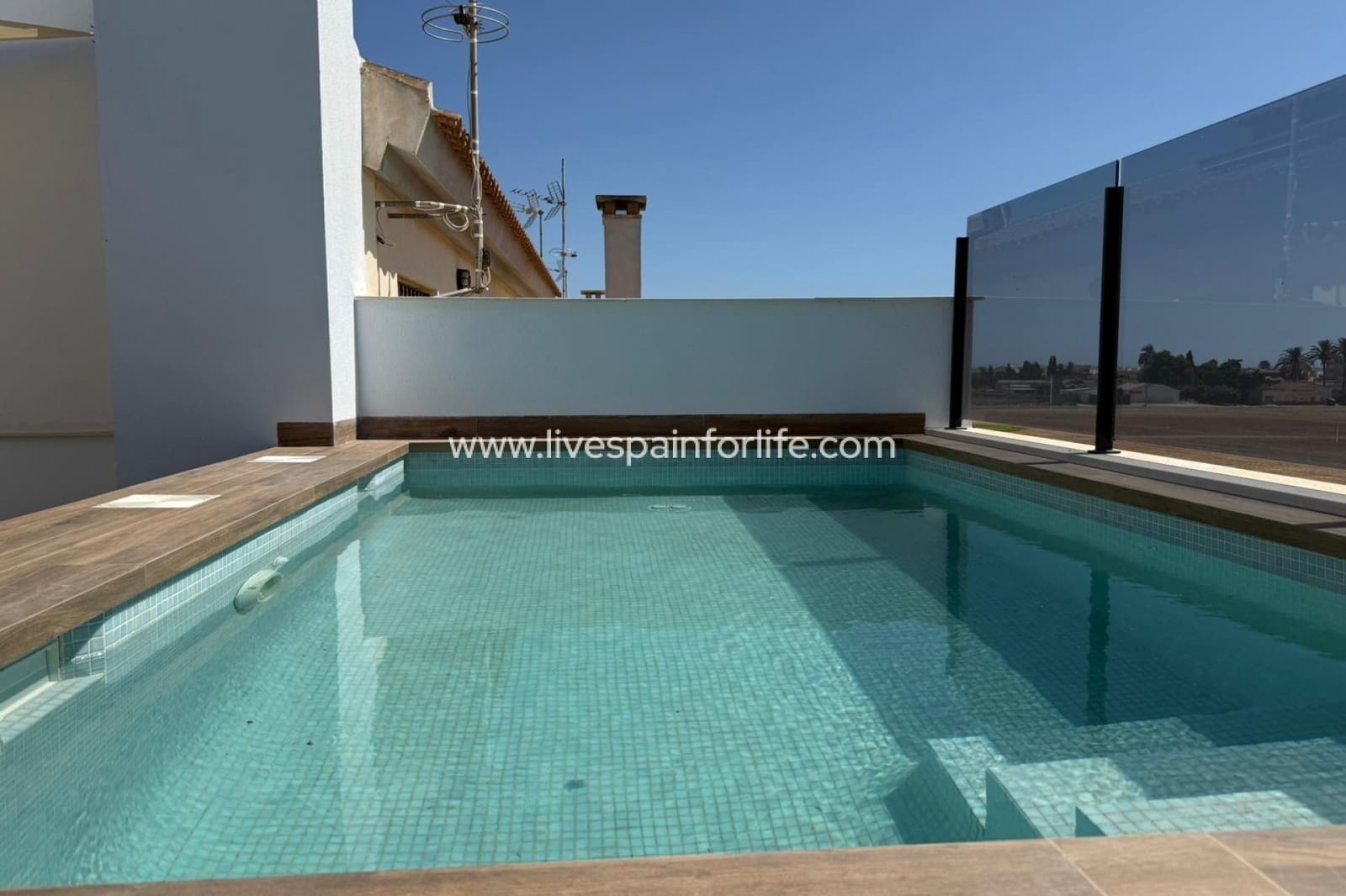 2 bedroom Bungalow for sale in San Pedro del Pinatar with pool garage - € 329,900 (Ref: 9784406)