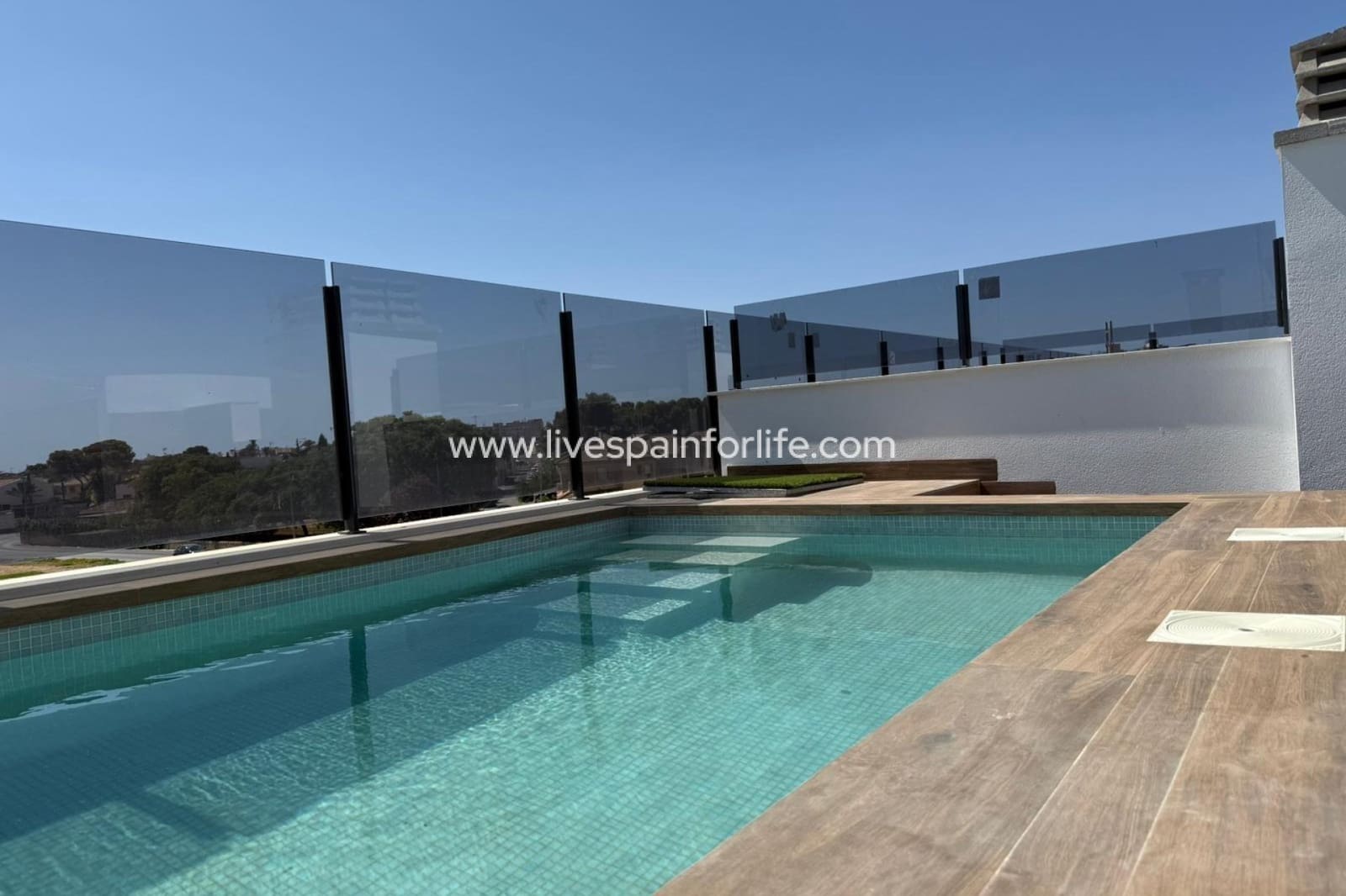 2 bedroom Bungalow for sale in San Pedro del Pinatar with pool garage - € 329,900 (Ref: 9784406)