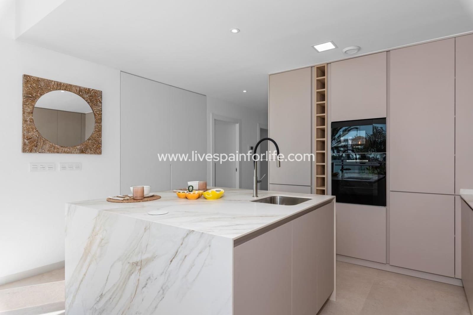 3 quarto Moradia para venda em Los Alcazares com piscina garagem - 565 000 € (Ref: 9784412)