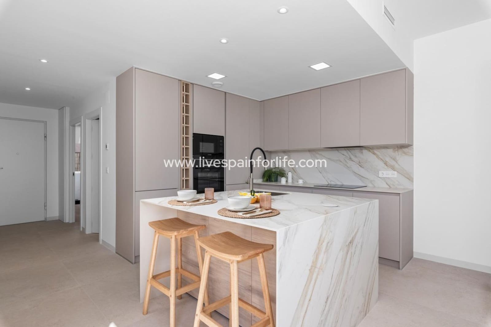 3 quarto Moradia para venda em Los Alcazares com piscina garagem - 565 000 € (Ref: 9784412)