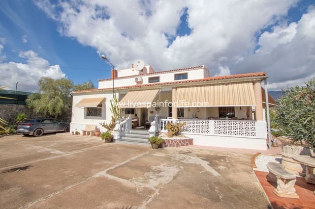 6 sypialnia Finka/Dom wiejski na sprzedaż w Crevillente / Crevillent z basenem garażem - 495 000 € (Ref: 9787541)