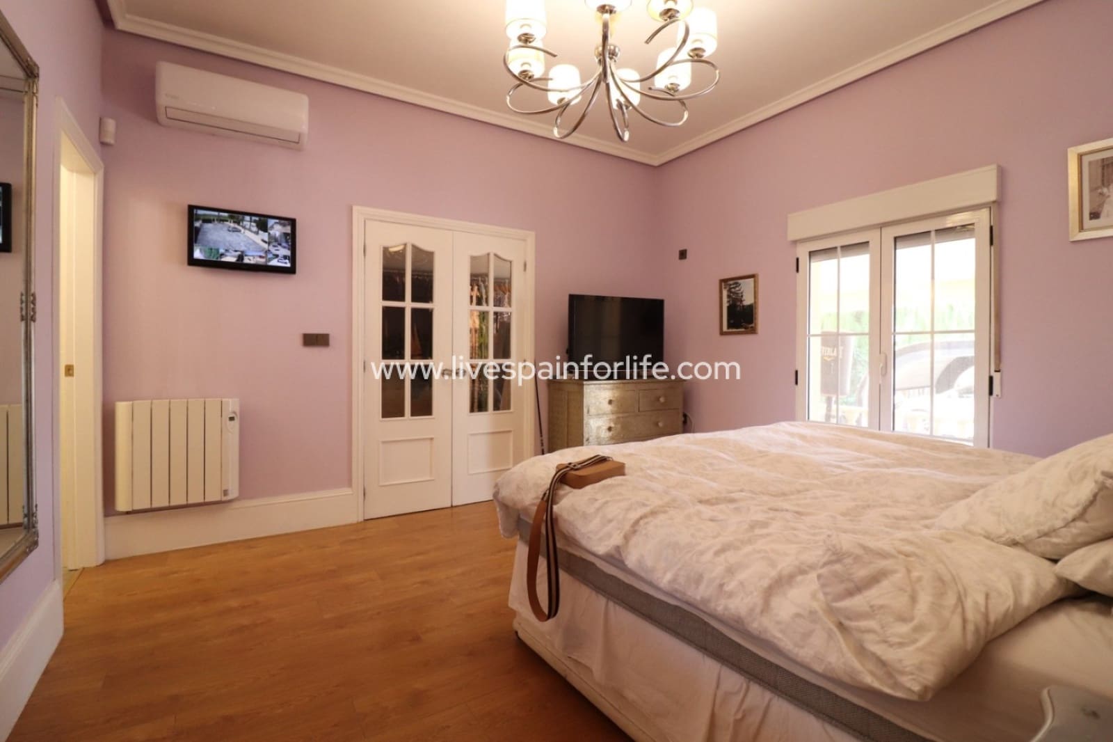 6 sypialnia Finka/Dom wiejski na sprzedaż w Almoradi z basenem garażem - 595 000 € (Ref: 9787654)