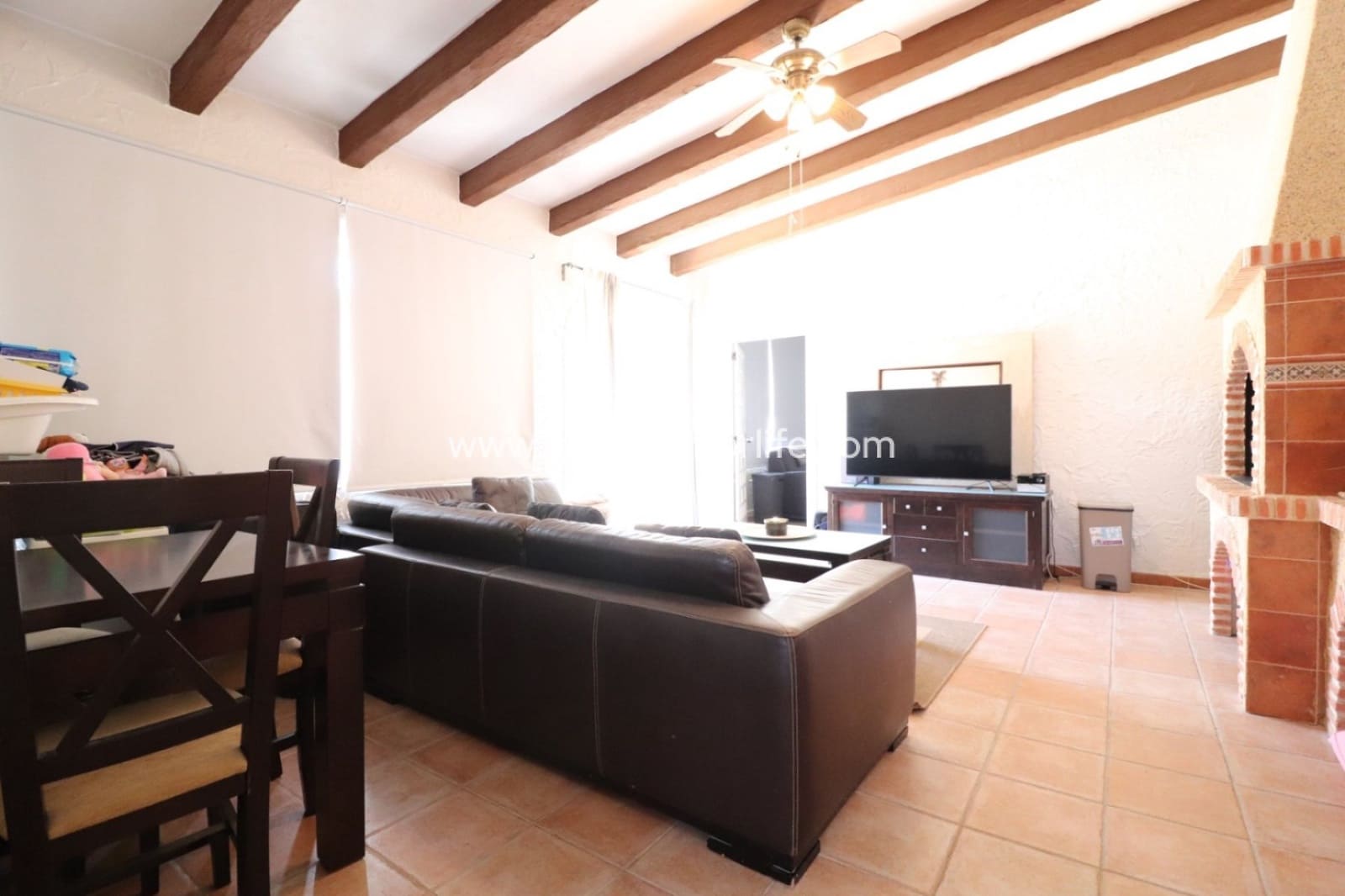 6 sypialnia Finka/Dom wiejski na sprzedaż w Almoradi z basenem garażem - 595 000 € (Ref: 9787654)