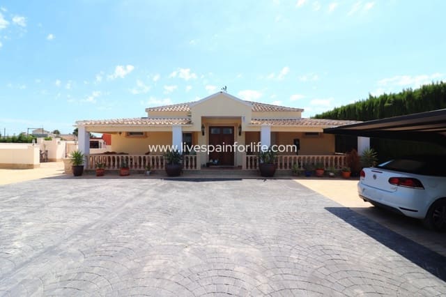 6 chambre Finca/Maison de Campagne à vendre à Alicante ville avec piscine garage - 595 000 € (Ref: 9787655)