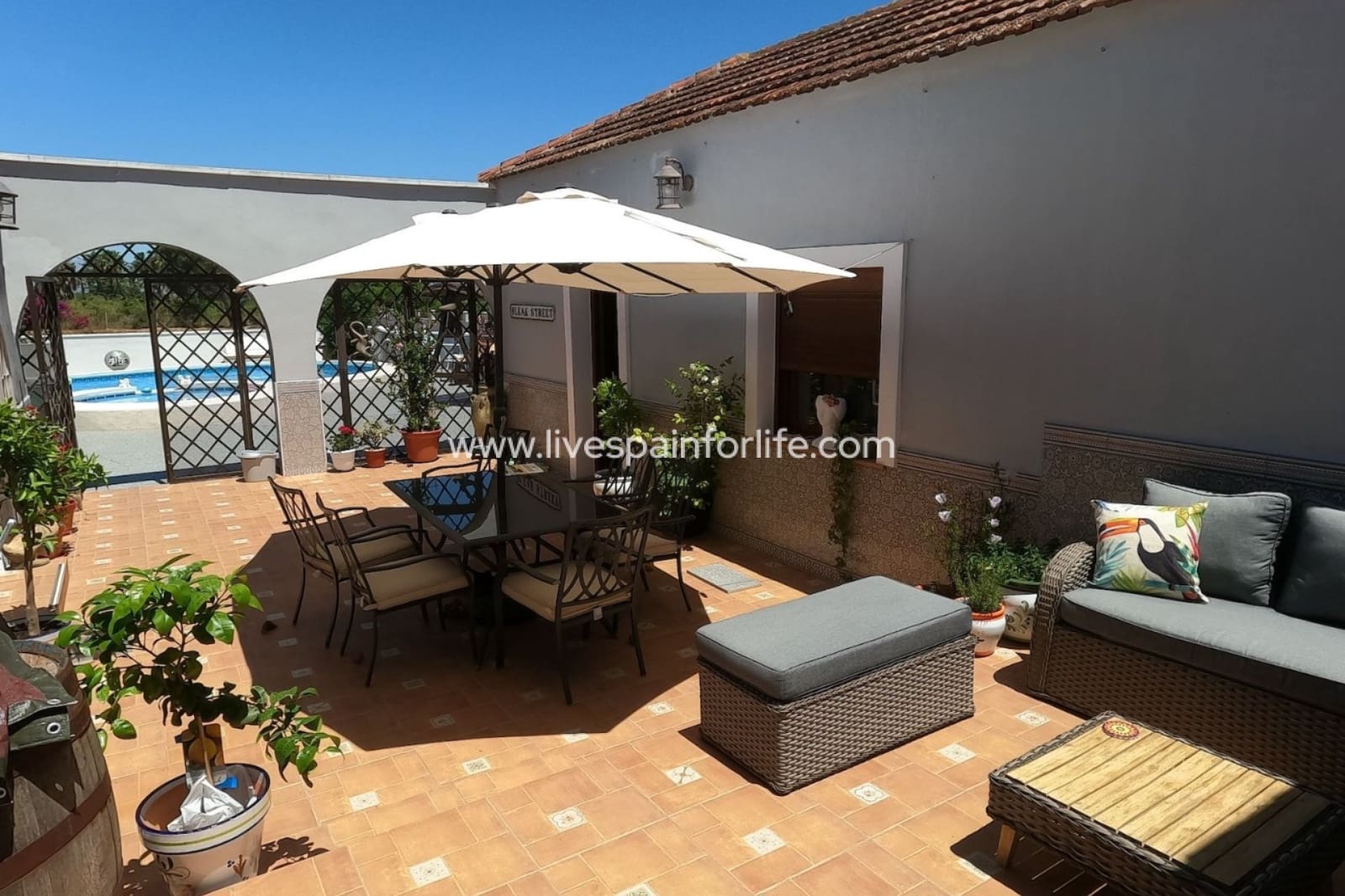 5 chambre Finca/Maison de Campagne à vendre à Alicante ville avec piscine garage - 595 000 € (Ref: 9787657)