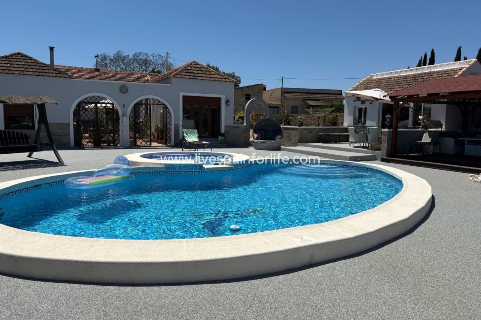 5 chambre Finca/Maison de Campagne à vendre à Alicante ville avec piscine garage - 595 000 € (Ref: 9787657)