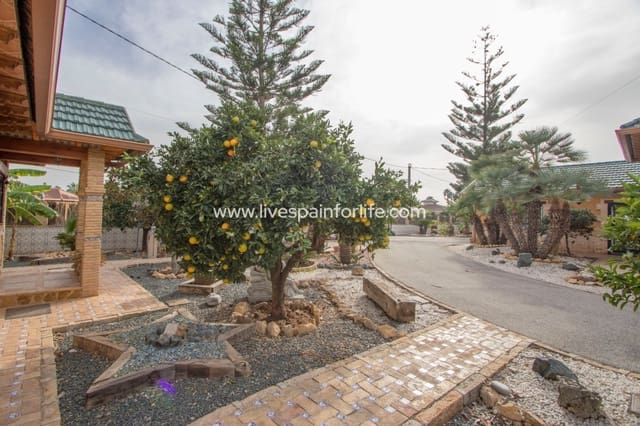 Finca/Casa Rural de 5 habitaciones en Catral en venta con piscina garaje - 620.000 € (Ref: 9789543)