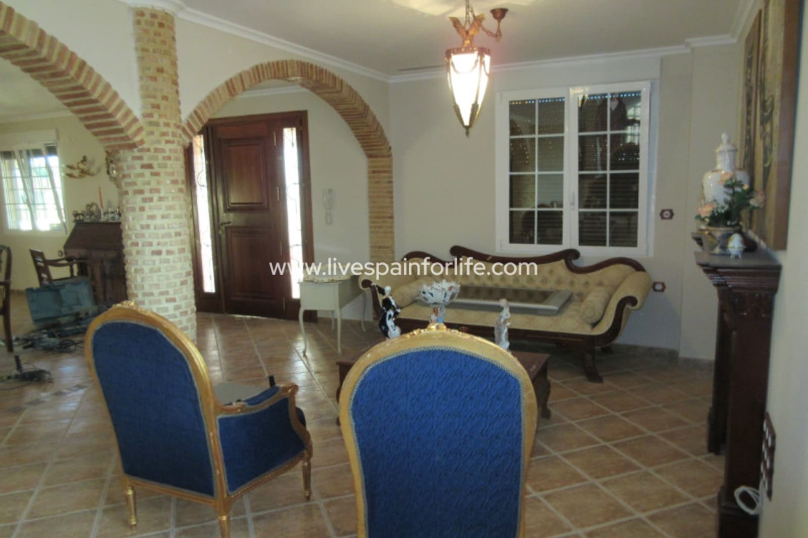 16 makuuhuone Maalaistalo myytävänä paikassa Albatera mukana uima-altaan 
autotalli - 1 050 000 € (Ref: 9789544)