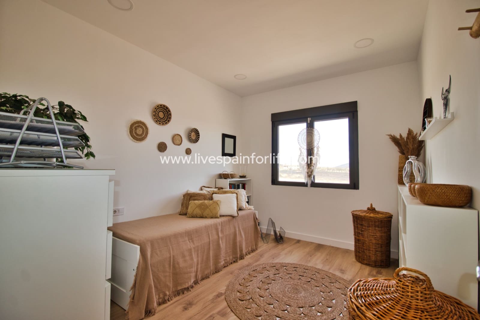 3 bedroom Finca/Country House for sale in Pinoso with pool garage - € 425,000 (Ref: 9789546)