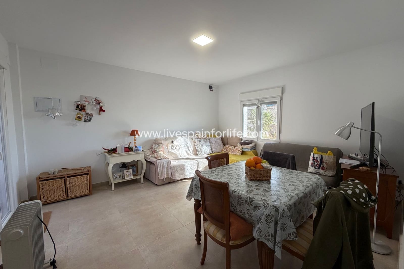 3 soveværelse Finca/Landehus til salg i La Romana med swimmingpool garage - € 280.000 (Ref: 9789551)