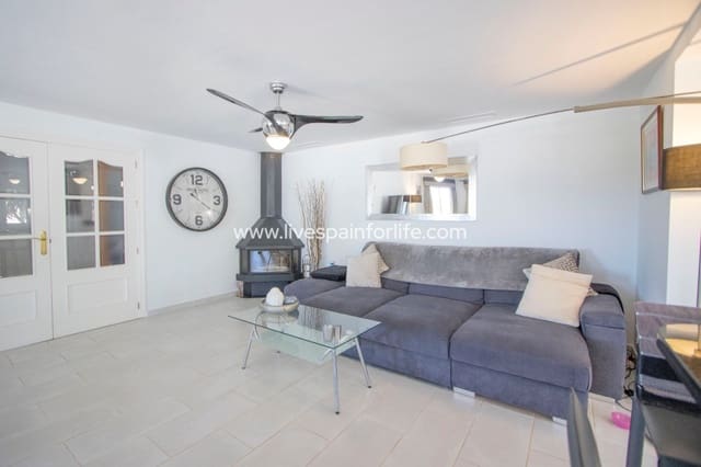 4 Zimmer Finca/Landgut zu verkaufen in Catral mit Pool Garage - 549.000 € (Ref: 9793286)