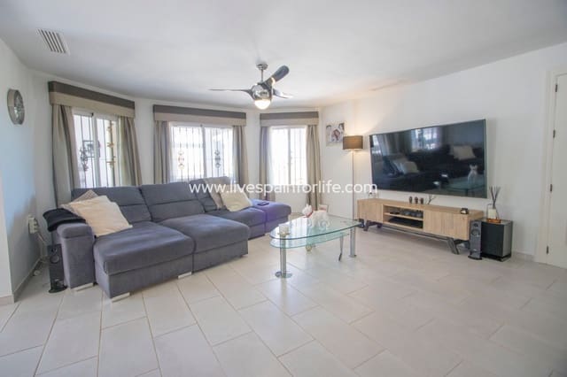 4 Zimmer Finca/Landgut zu verkaufen in Catral mit Pool Garage - 549.000 € (Ref: 9793286)