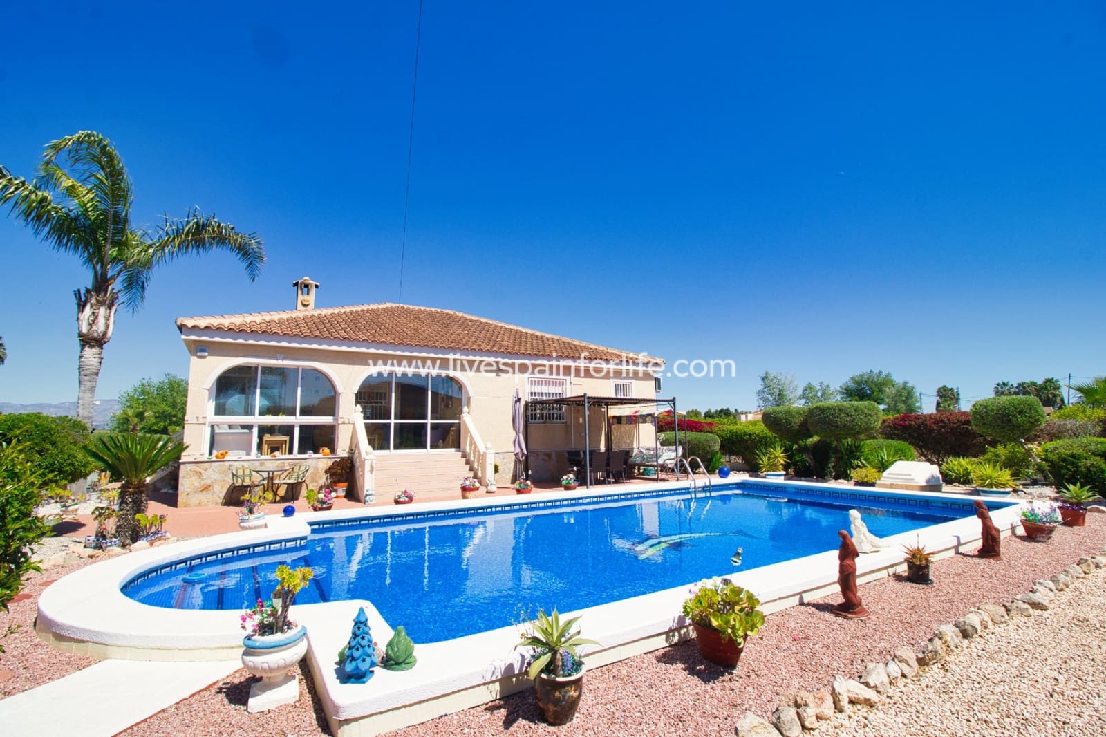 3 slaapkamer Finca/Landhuis te koop in Catral met zwembad garage - € 379.995 (Ref: 9793287)