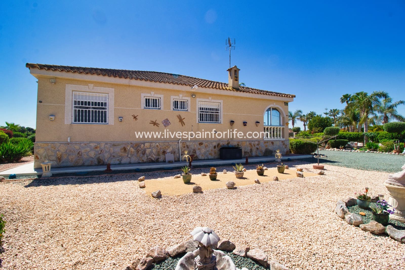 3 slaapkamer Finca/Landhuis te koop in Catral met zwembad garage - € 379.995 (Ref: 9793287)