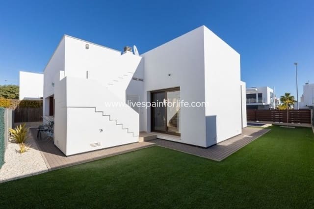 3 soveværelse Villa til salg i Vistabella, Orihuela med swimmingpool garage - € 449.900 (Ref: 9793290)