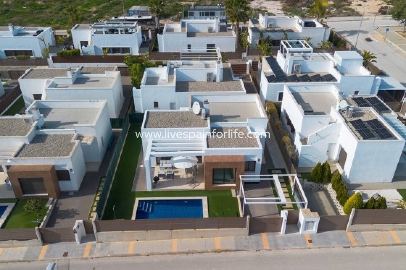 3 soveværelse Villa til salg i Vistabella med swimmingpool garage - € 449.900 (Ref: 9793290)