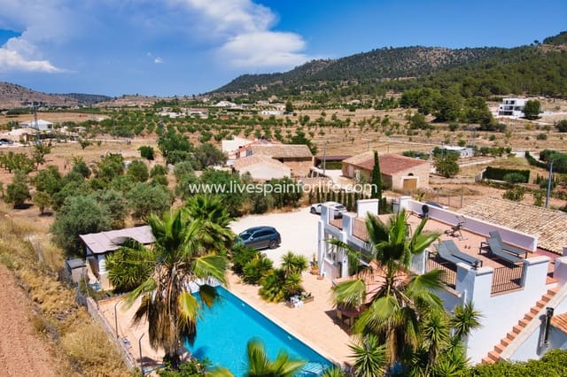 5 camera da letto Finca/Casa di Campagna in vendita in Pinoso - 395.000 € (Rif: 9793424)