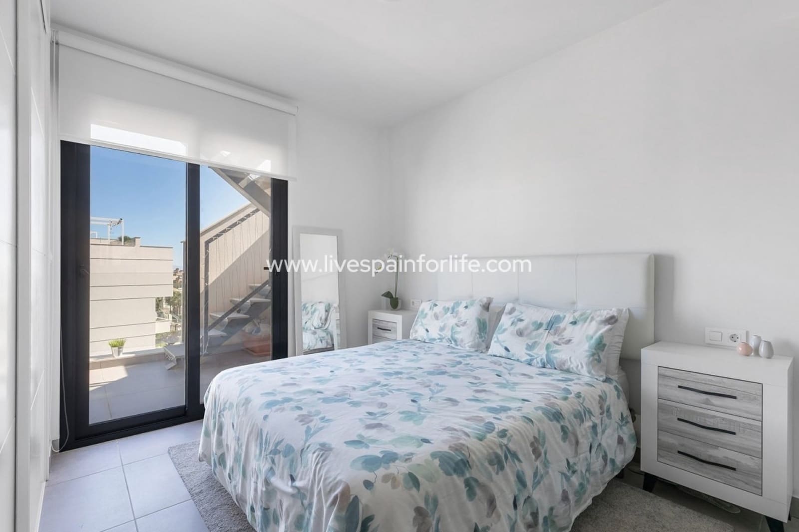 2 slaapkamer Appartement te koop in Villamartin met zwembad garage - € 289.900 (Ref: 9795228)