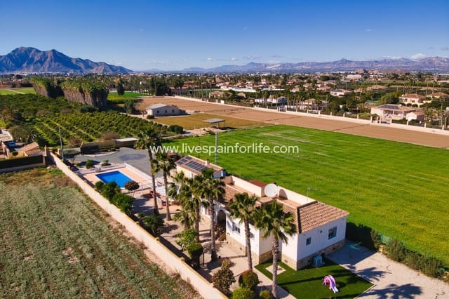 4 sovrum Finca/Hus på landet till salu i Catral med pool garage - 369 000 € (Ref: 9795229)