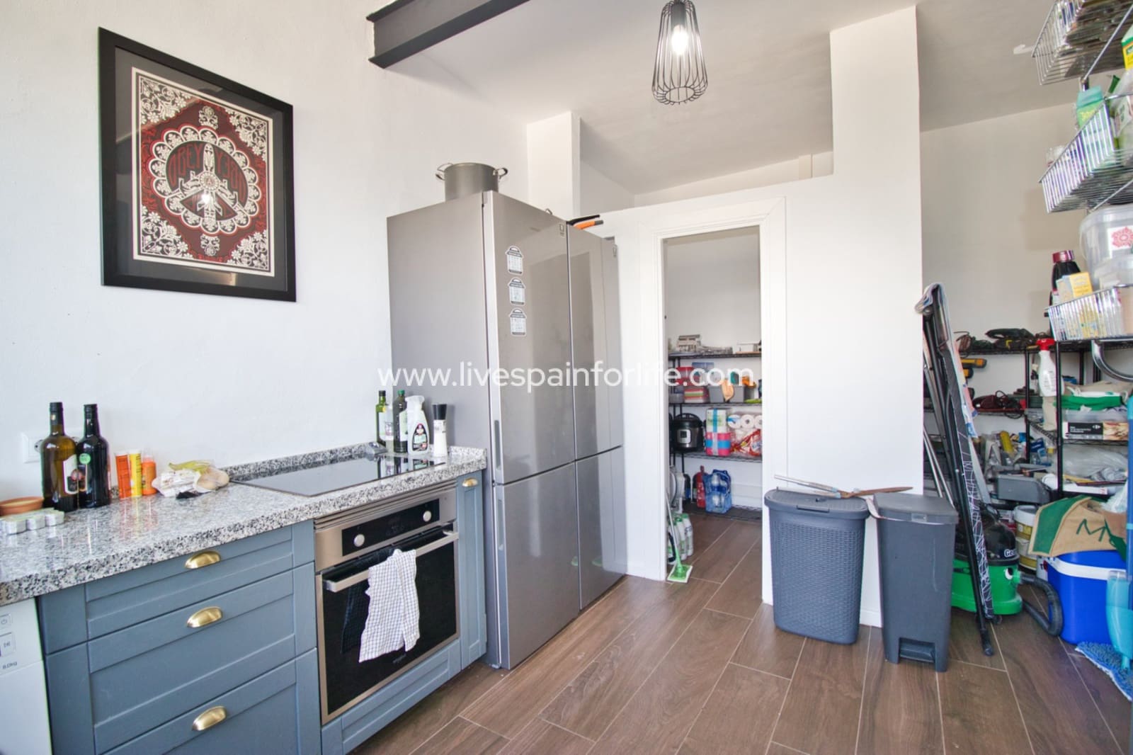 5 soveværelse Finca/Landehus til salg i Pinoso med swimmingpool garage - € 395.000 (Ref: 9795231)