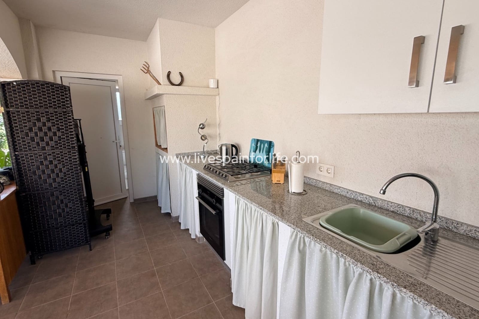 4 quarto Moradia para venda em Pinoso com piscina garagem - 649 950 € (Ref: 9801436)