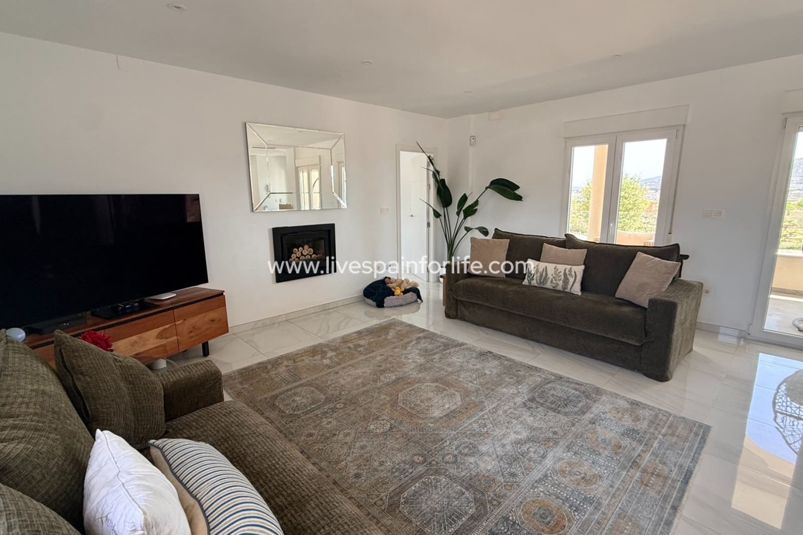 4 quarto Moradia para venda em Pinoso com piscina garagem - 649 950 € (Ref: 9801436)