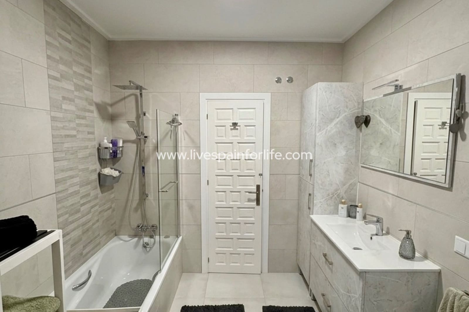 4 bedroom Finca/Country House for sale in Dolores with pool garage - € 649,000 (Ref: 9802578)