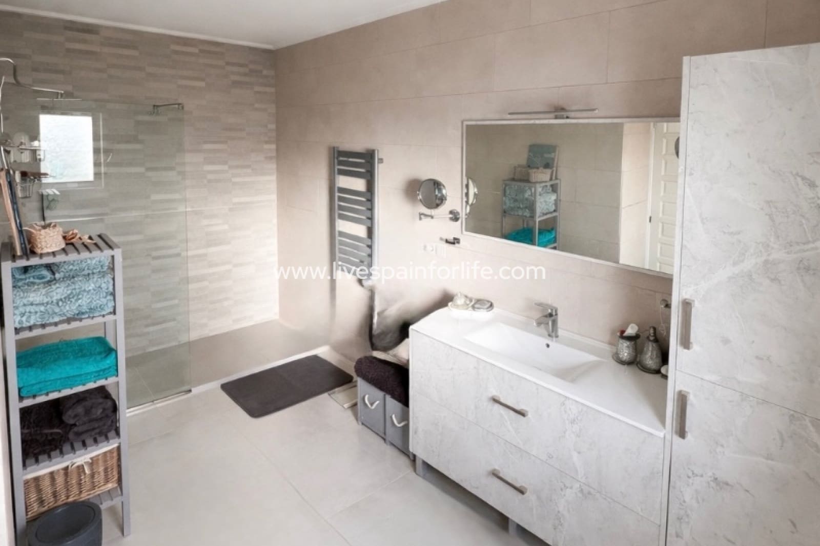 4 bedroom Finca/Country House for sale in Dolores with pool garage - € 649,000 (Ref: 9802578)