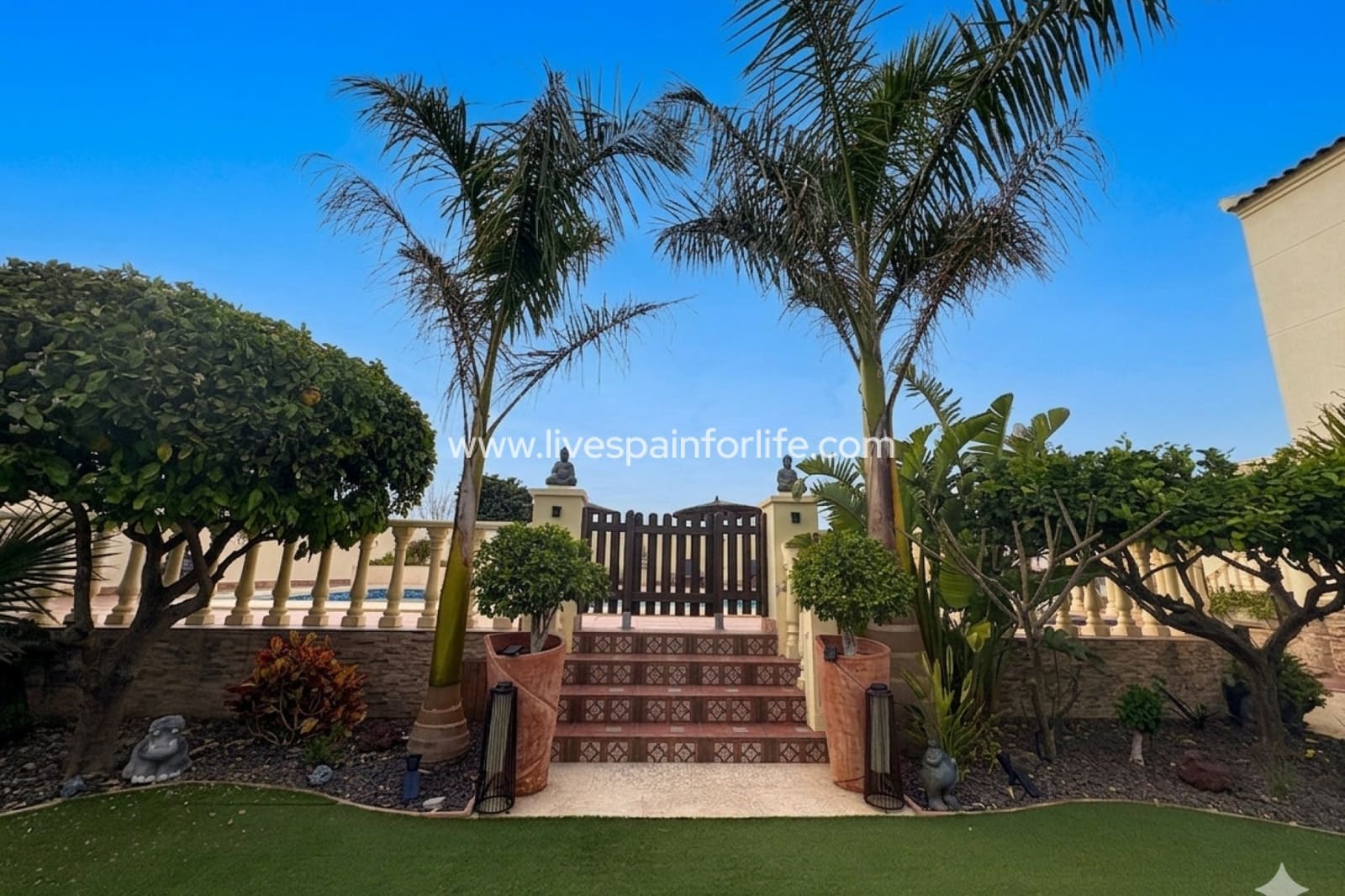 4 bedroom Finca/Country House for sale in Dolores with pool garage - € 649,000 (Ref: 9802578)