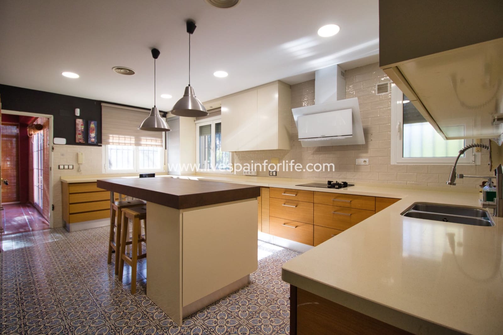 3 soverom Finca/Herregård til salgs i Alicante by med svømmebasseng - € 480 000 (Ref: 9802581)