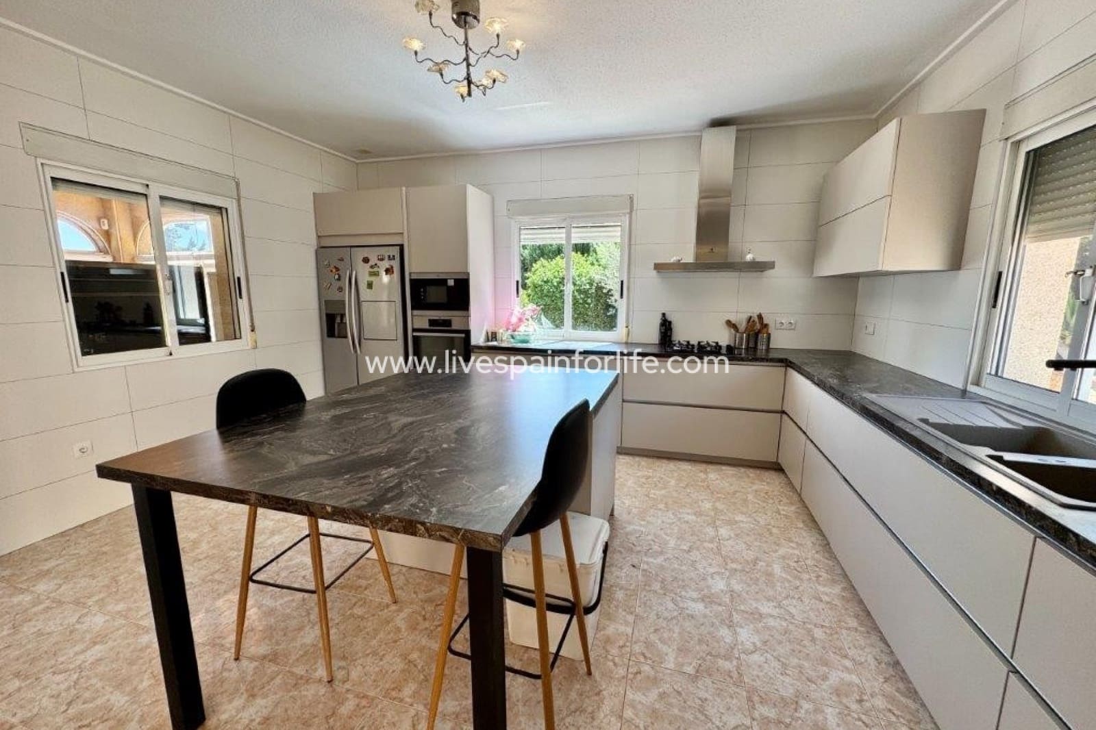 3 bedroom Finca/Country House for sale in Dolores with pool garage - € 455,000 (Ref: 9802588)