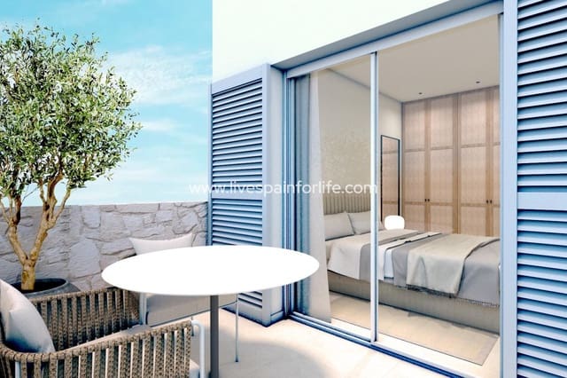 4 makuuhuone Huvila myytävänä paikassa Torre de la Horadada, Pilar de la Horadada mukana uima-altaan 
autotalli - 745 000 € (Ref: 9804950)