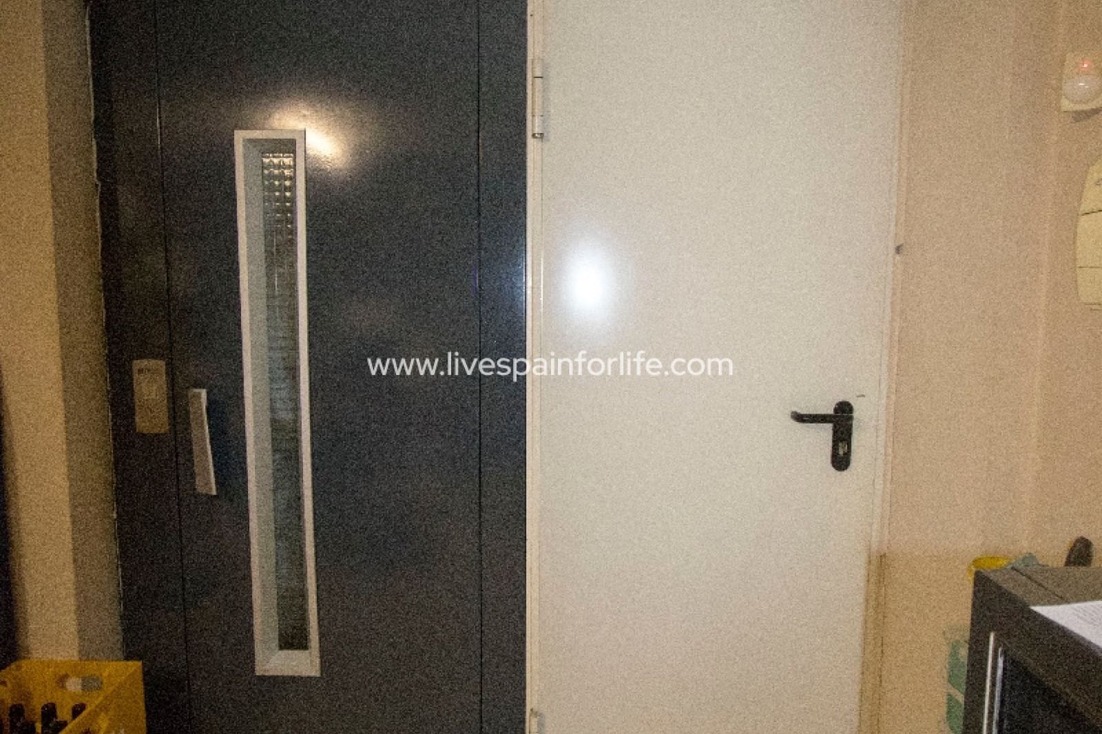 1 soveværelse Erhverv til salg i Albatera med garage - € 225.000 (Ref: 9804953)