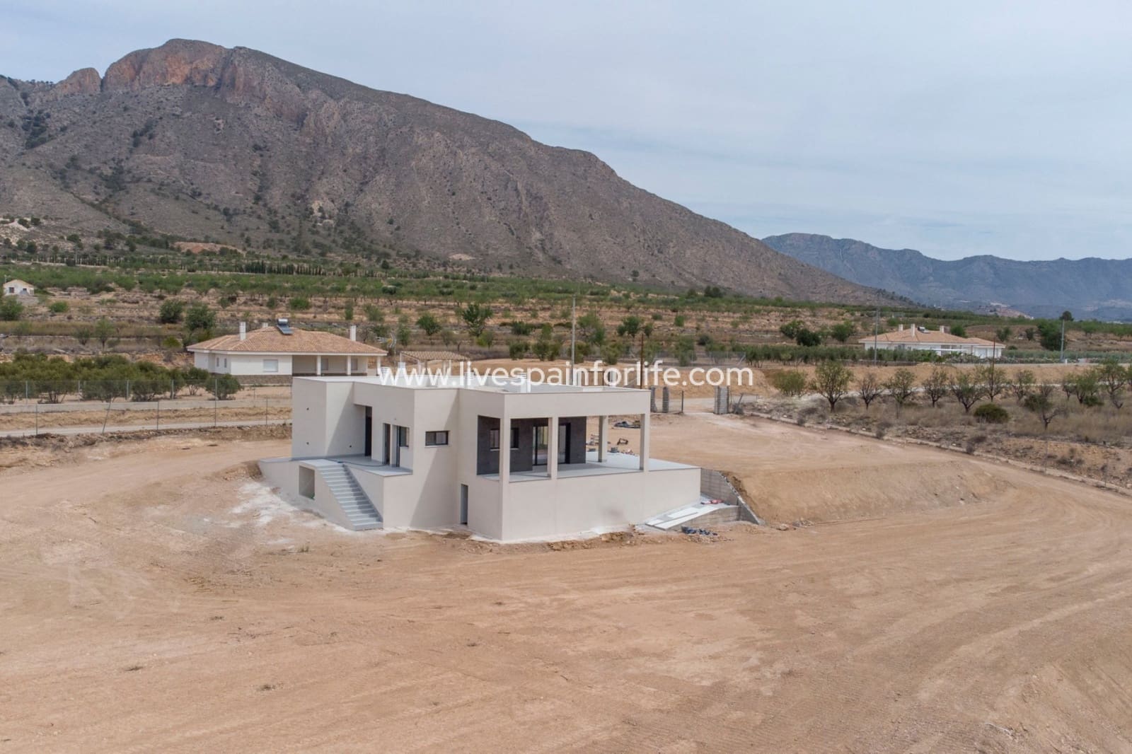 3 soveværelse Finca/Landehus til salg i Hondon de las Nieves med swimmingpool - € 430.000 (Ref: 9804954)