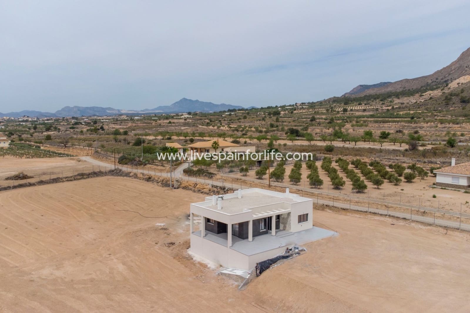 3 soveværelse Finca/Landehus til salg i Hondon de las Nieves med swimmingpool - € 430.000 (Ref: 9804954)