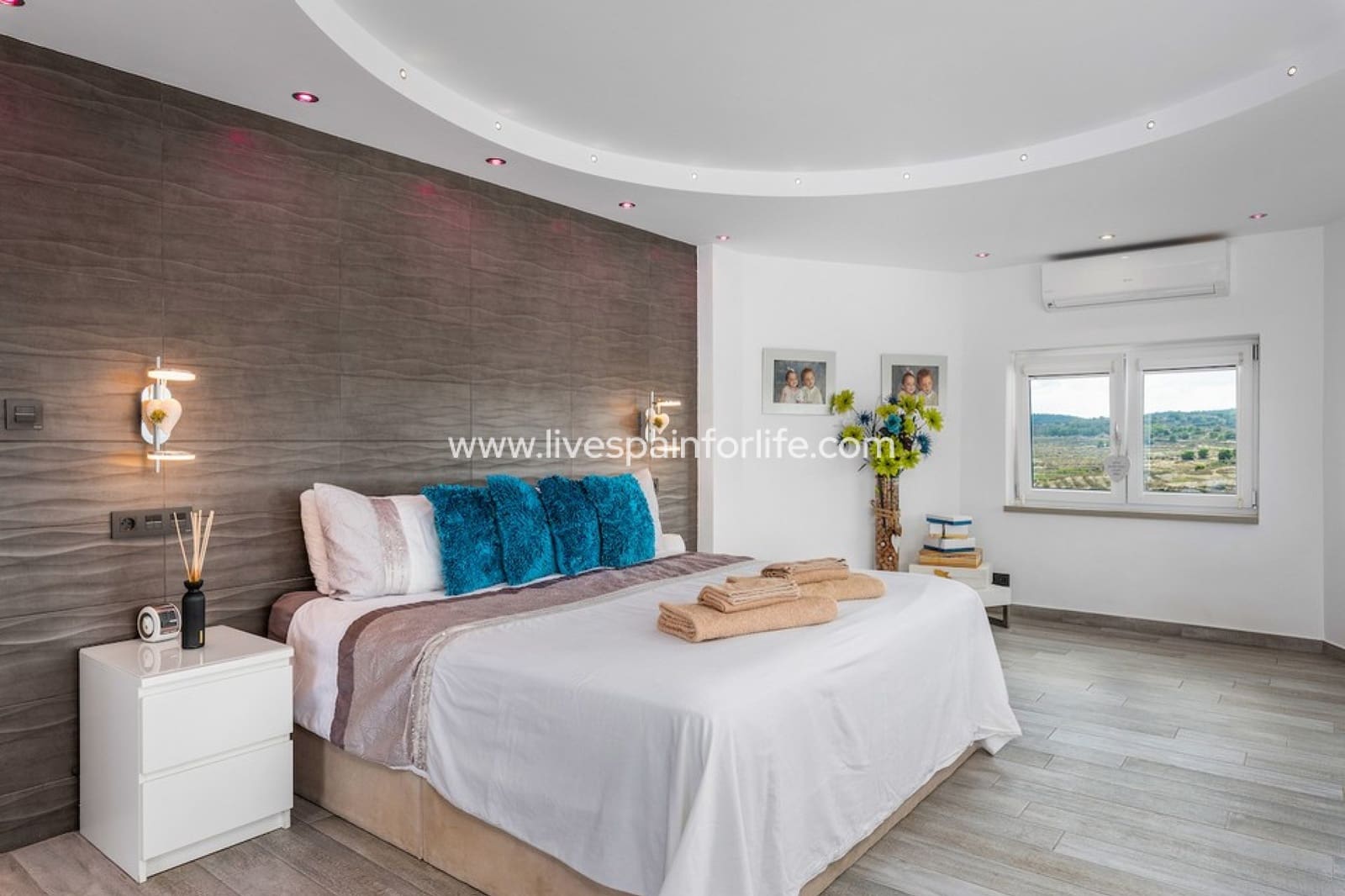 5 sovrum Finca/Hus på landet till salu i Torremendo med pool - 1 695 000 € (Ref: 9804961)