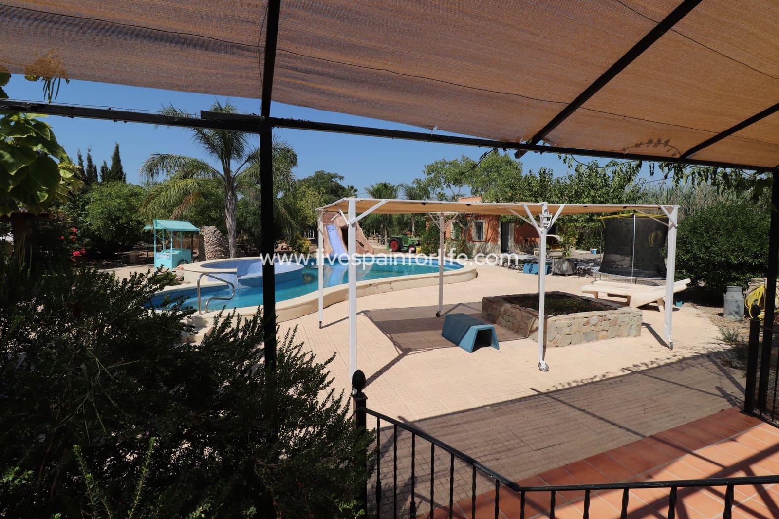 7 Zimmer Finca/Landgut zu verkaufen in Catral mit Pool Garage - 975.000 € (Ref: 9804963)