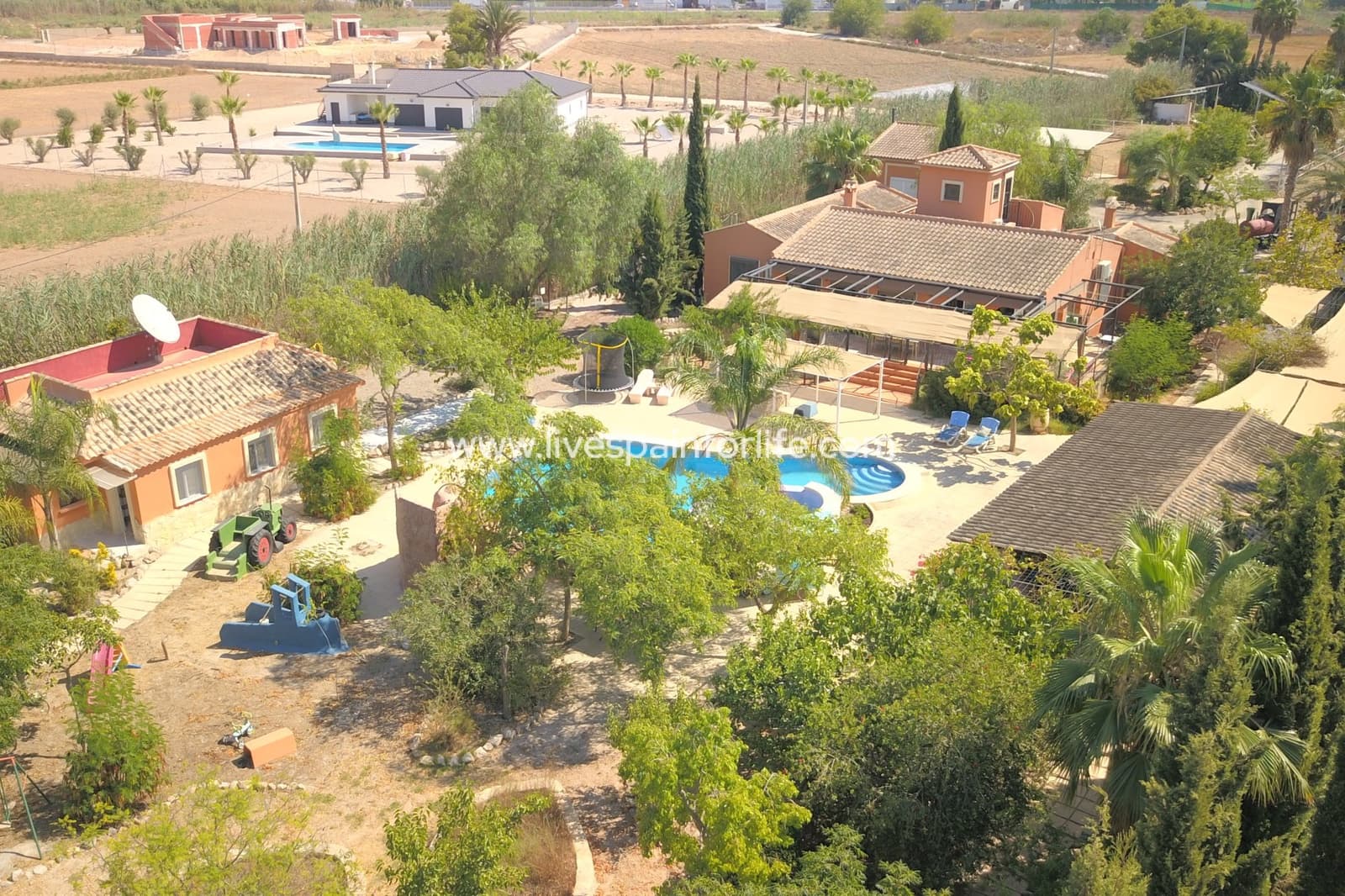 7 Zimmer Finca/Landgut zu verkaufen in Catral mit Pool Garage - 975.000 € (Ref: 9804963)
