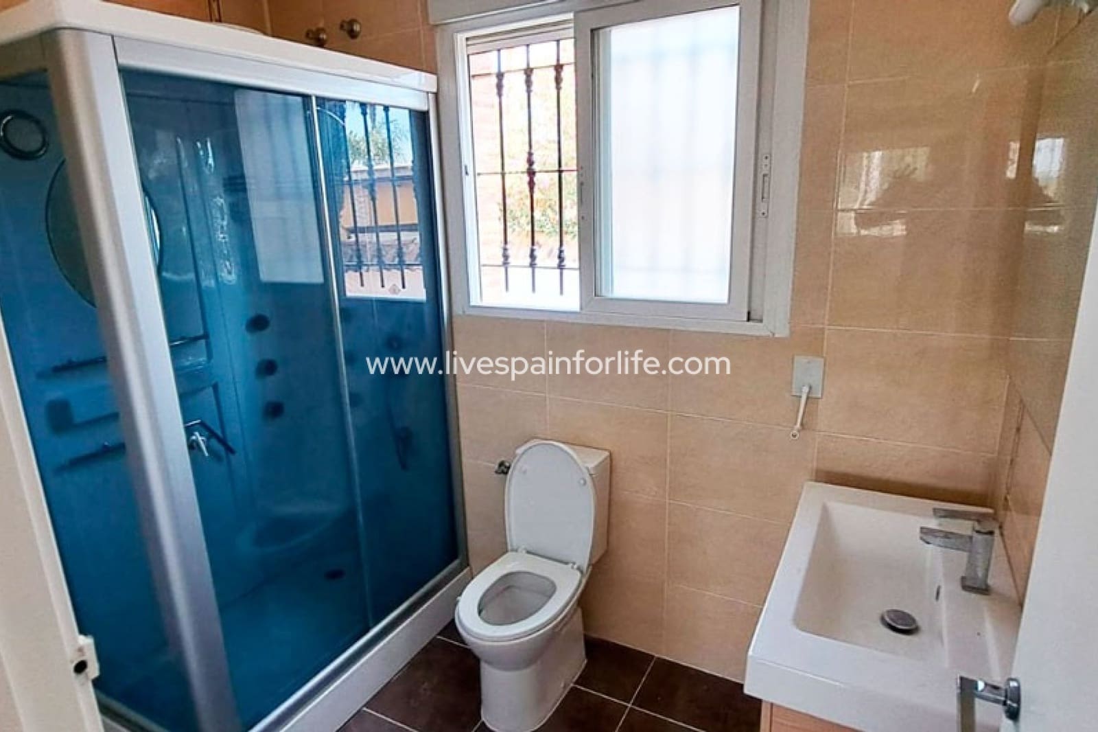 3 sovrum Finca/Hus på landet till salu i Catral med garage - 385 000 € (Ref: 9804965)