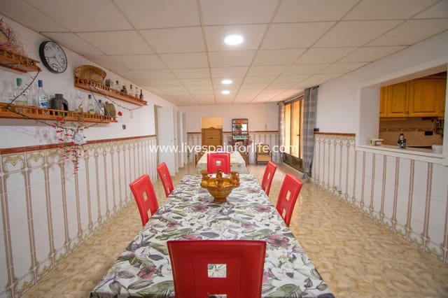 5 sovrum Finca/Hus på landet till salu i Albatera med pool garage - 320 000 € (Ref: 9804966)