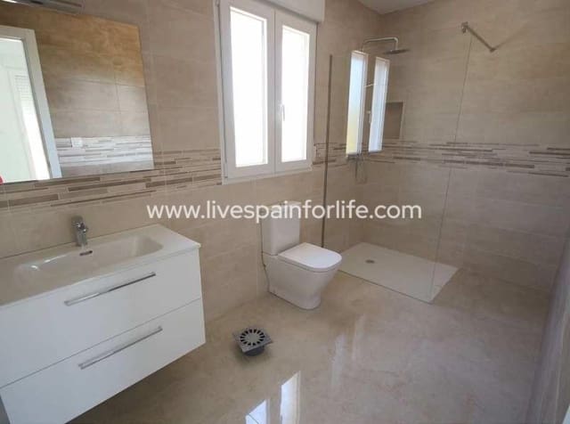 4 sypialnia Willa na sprzedaż w Pinoso z basenem - 491 000 € (Ref: 9805382)