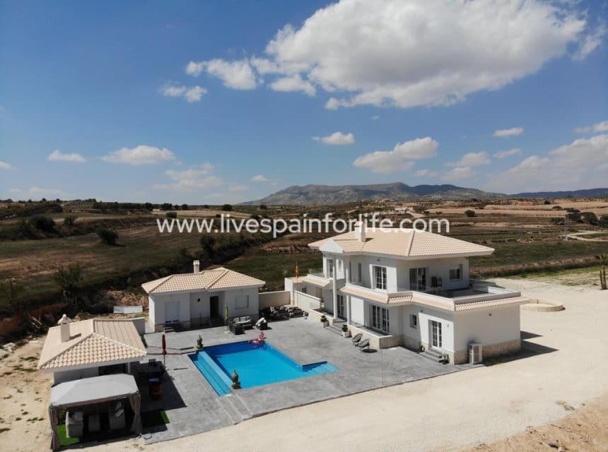 4 camera da letto Villa in vendita in Pinoso con piscina - 491.000 € (Rif: 9805382)