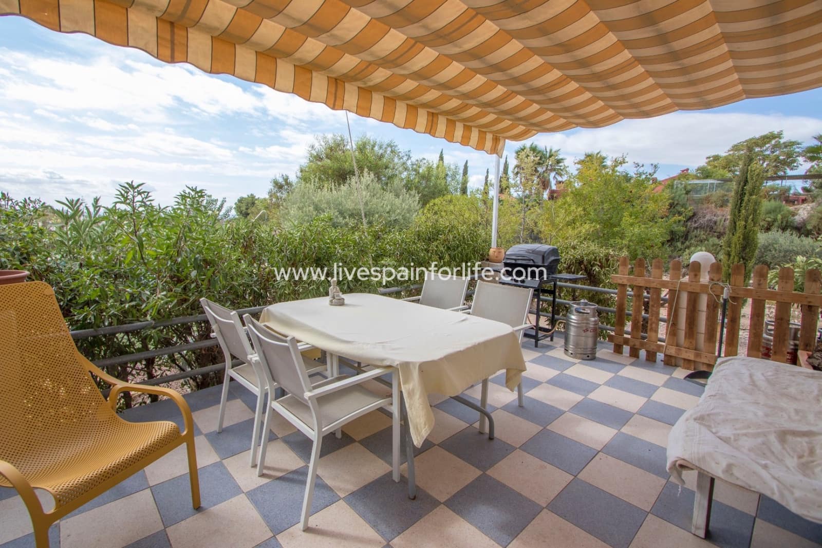 7 soverom Finca/Herregård til salgs i Albatera med svømmebasseng garasje - € 397 000 (Ref: 9808353)