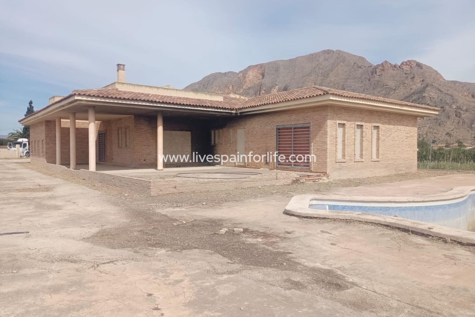 5 camera da letto Finca/Casa di Campagna in vendita in Redovan con piscina garage - 240.000 € (Rif: 9809380)