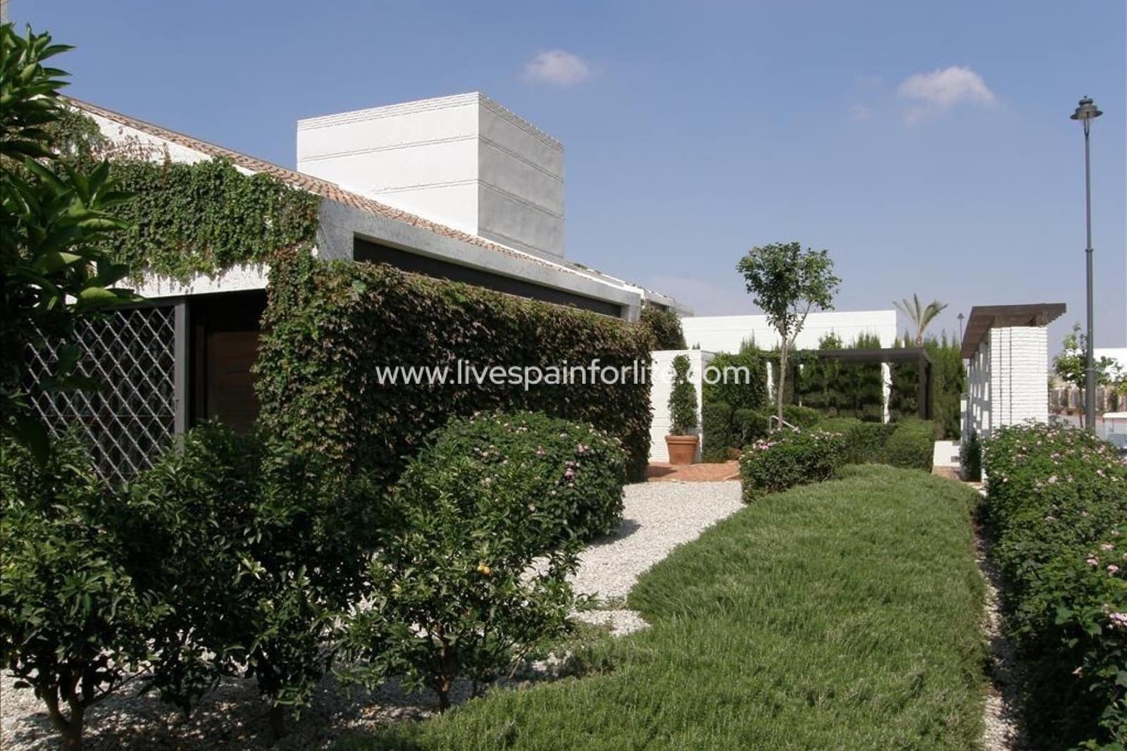 4 sypialnia Willa na sprzedaż w La Peraleja Golf Resort z basenem garażem - 725 000 € (Ref: 9811136)