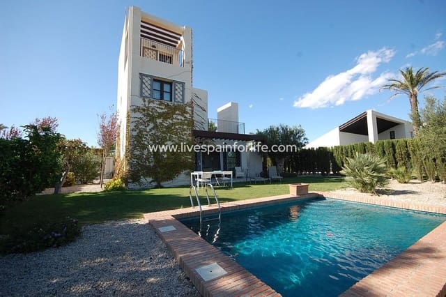 4 Zimmer Villa zu verkaufen in La Peraleja Golf Resort, Murcia Stadt mit Pool Garage - 375.000 € (Ref: 9811139)